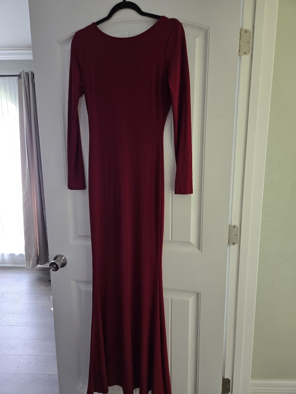 Windsor Long Sleeve Maxi Dress in Burgundy